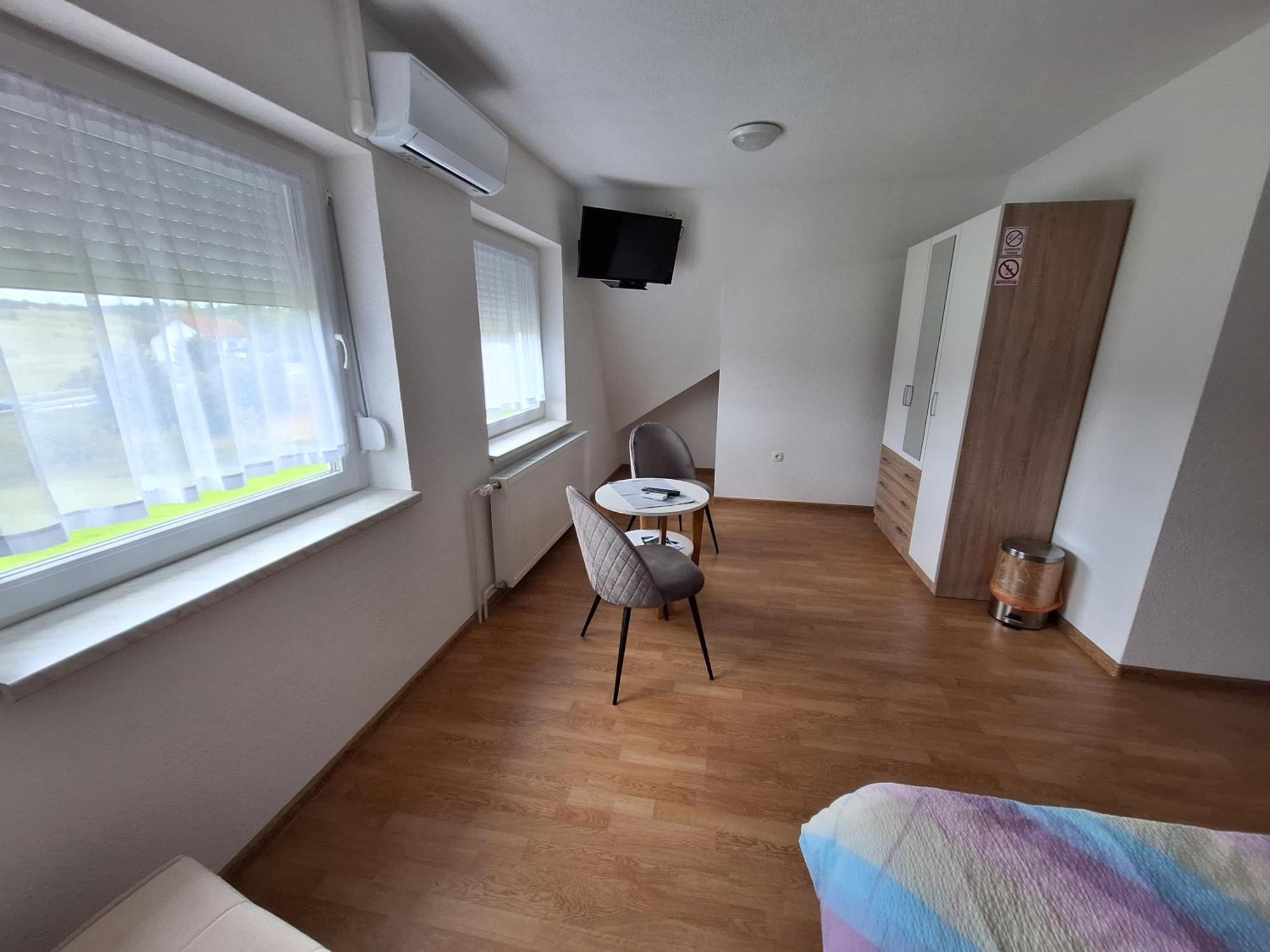Guesthouse Miha ราโควิซา ภายนอก รูปภาพ